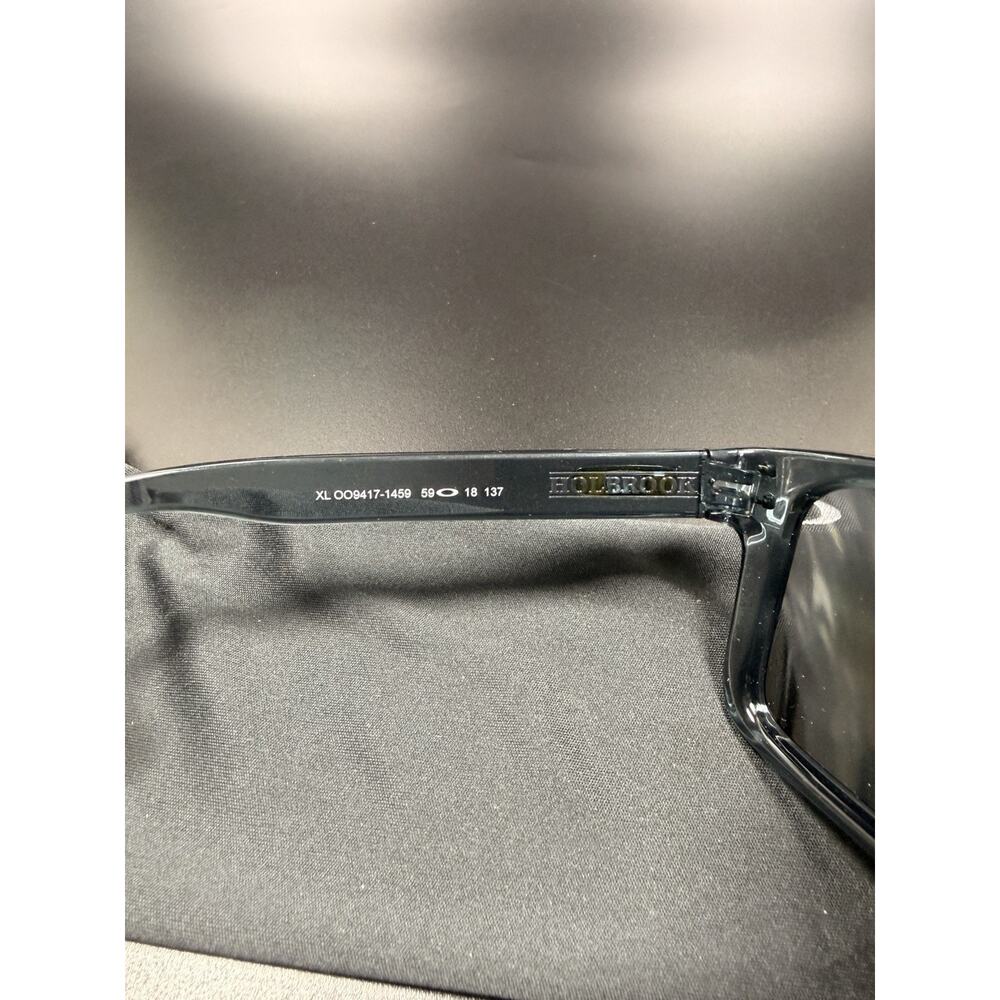 Oakley Holbrook XL OO9417 Square Sunglasses Prizm Jade Lens Crystal Black - Picture 5 of 5